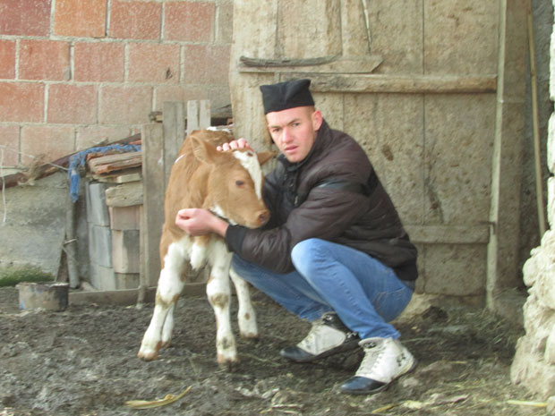 ПОСТАО ПОЗНАТ ПОСЛЕ ОБРАЋАЊА ВУЧИЋУ: Остајем, овде ми је све што имам!